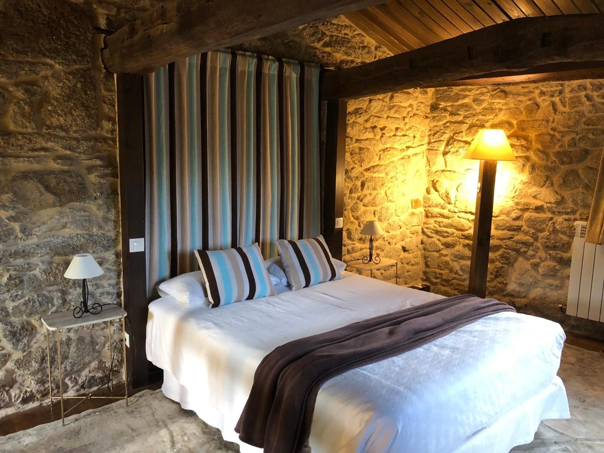 Hotel Rural Casal Do Mouro Ambroa Екстериор снимка